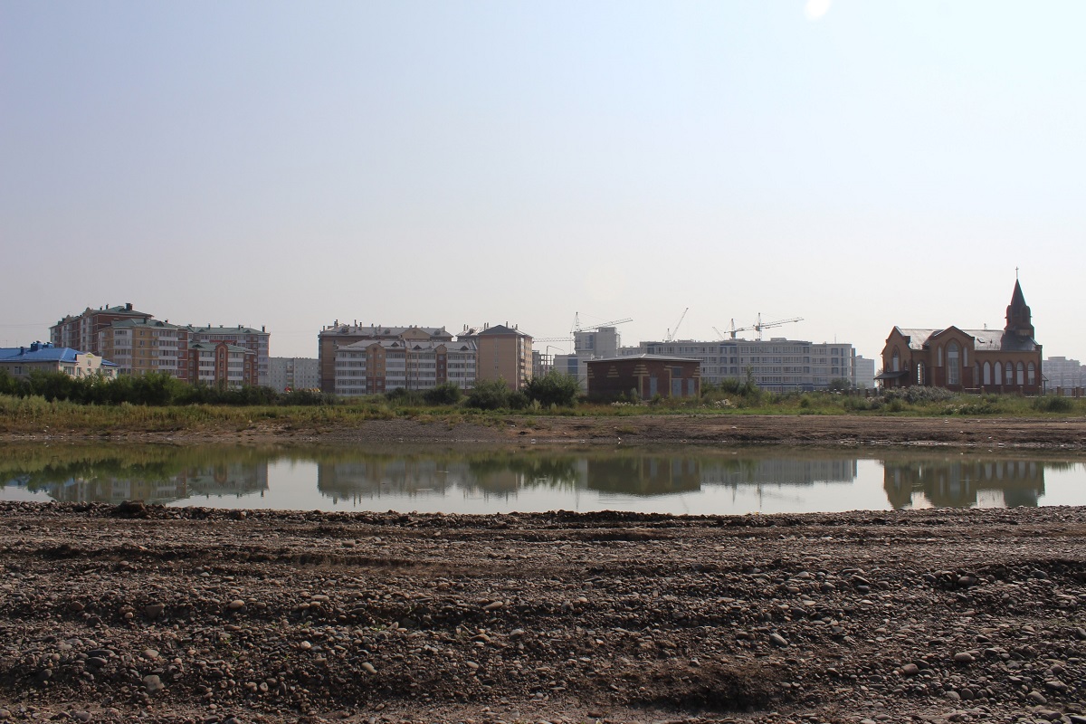 В будущем парке Арбан углубили искусственное озеро и увеличили водное  зеркало - Пульс Хакасии