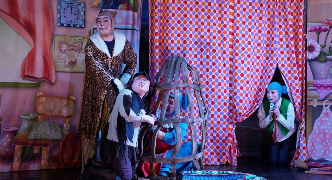 Фото: Хакасский театр драмы и этнической музыки «Читiген»