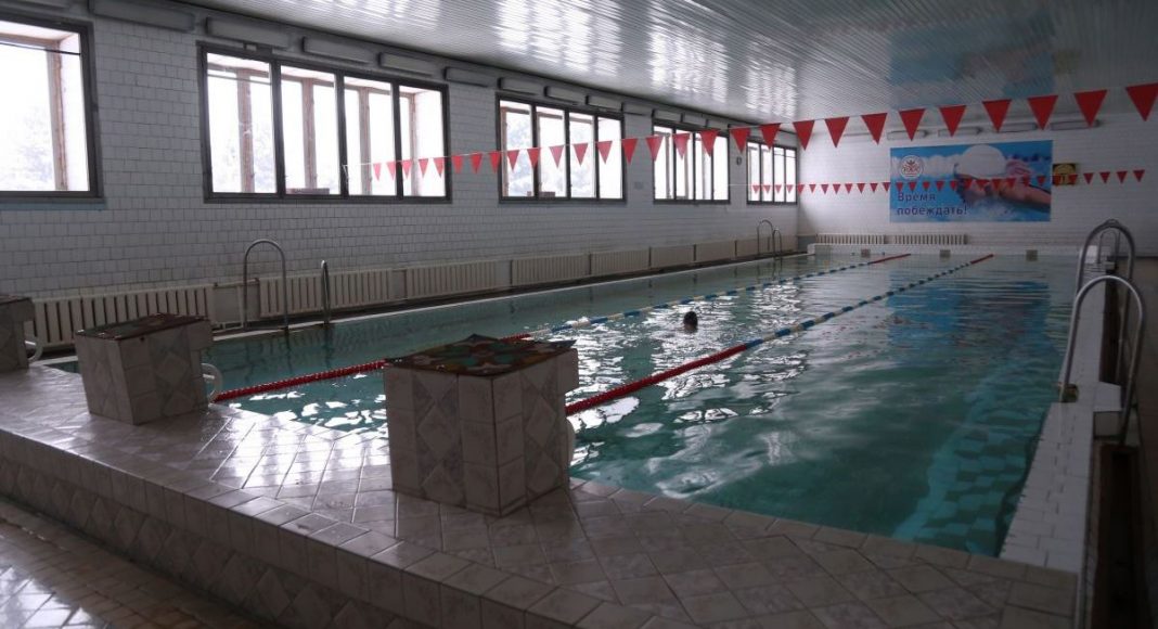 Бассейн в Абазе