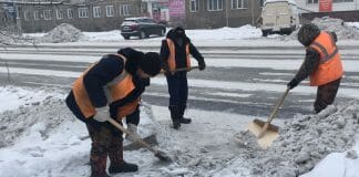 Уборка снега