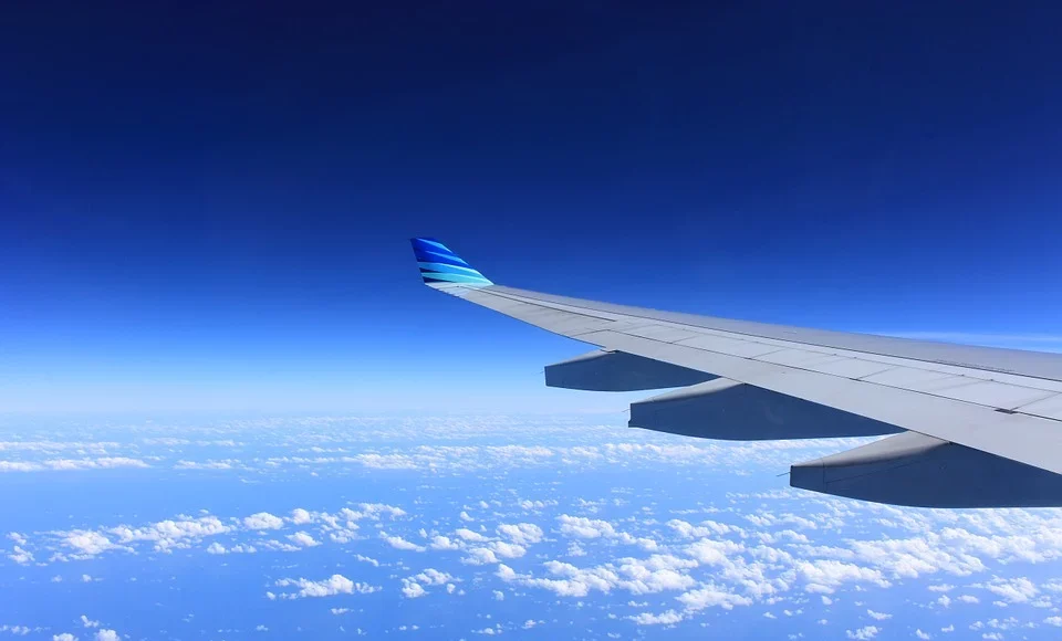 Изображение из фотобанка Самолет