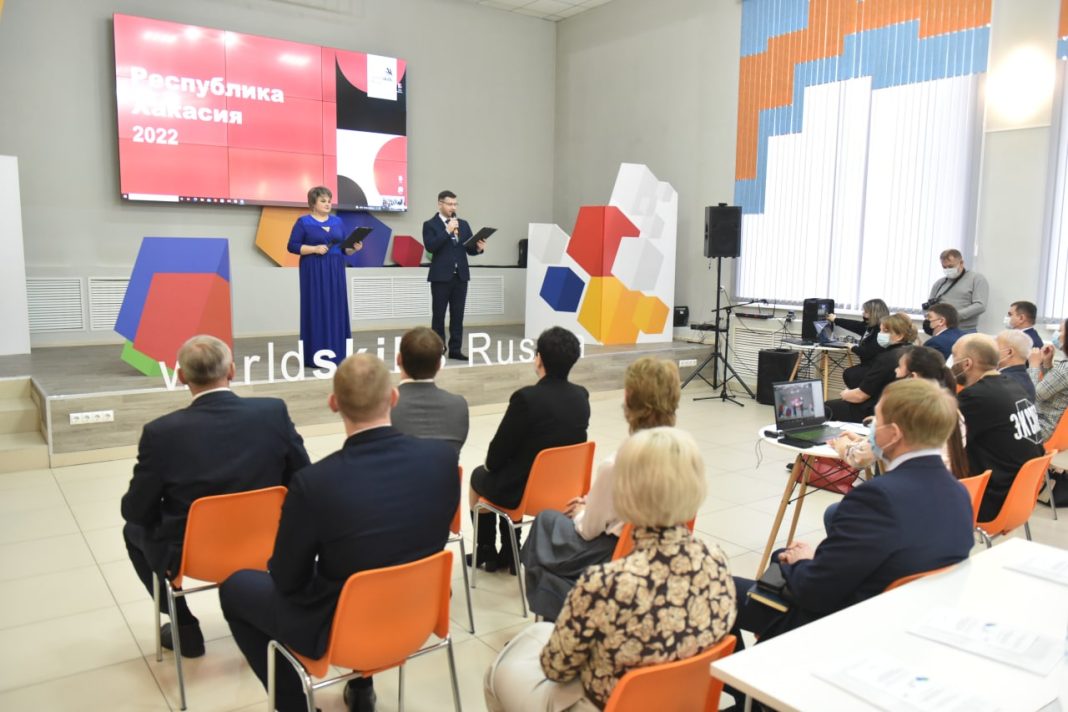 Фото пресс-службы главы РХ