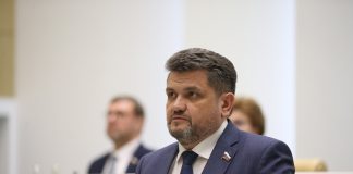 Александр Жуков