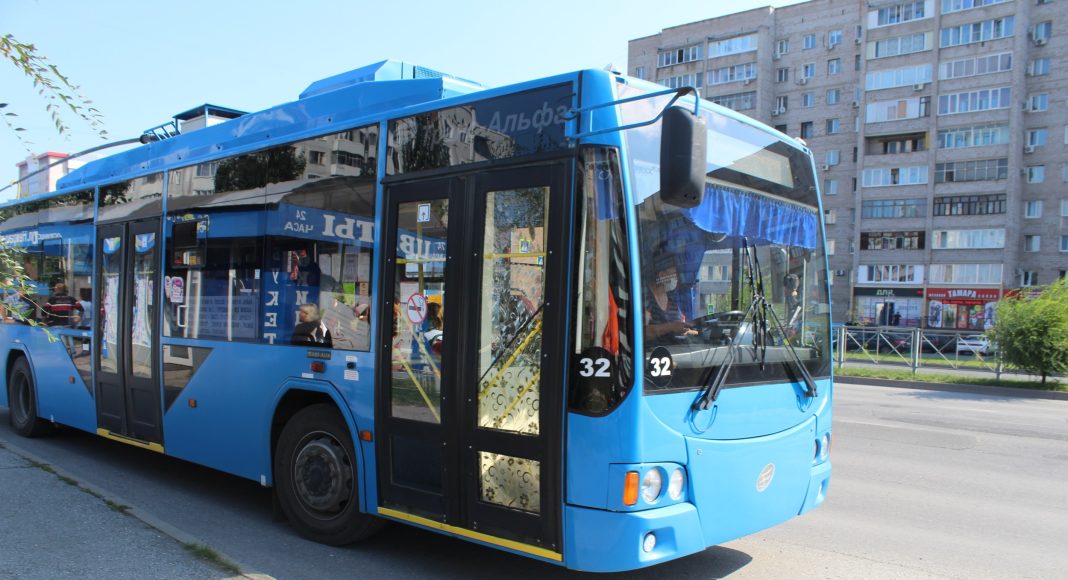 Троллейбус