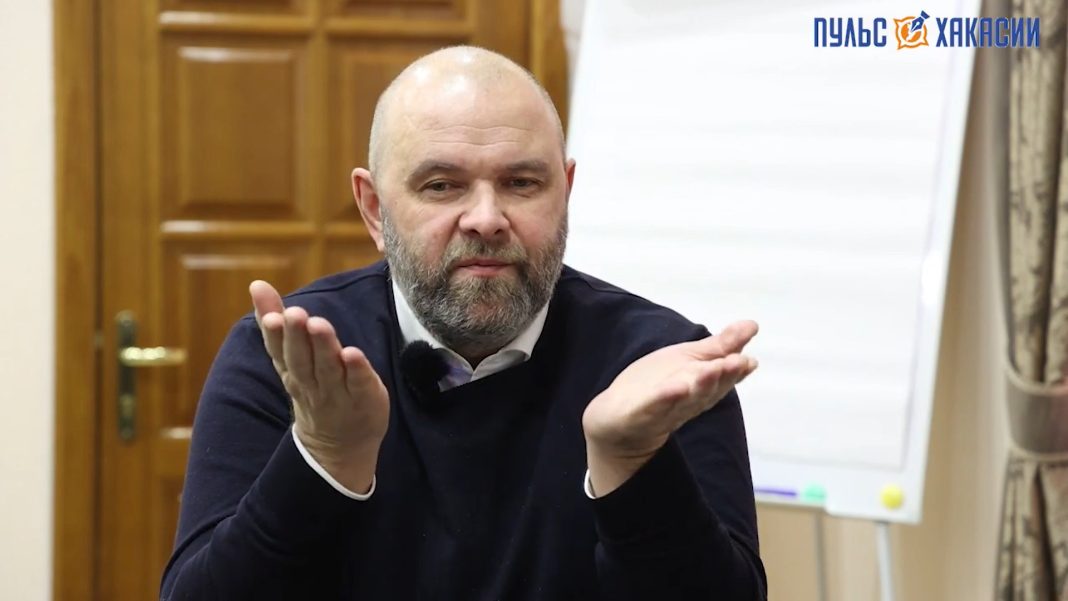 Владислав Никонов. Фото: pulse19.ru Владислав Никонов. Фото: pulse19.ru