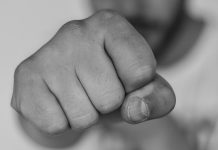 Удар. Кулак