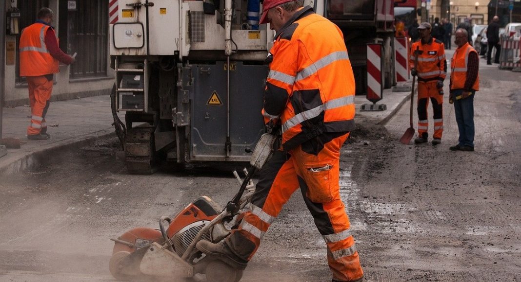 Строительство дороги