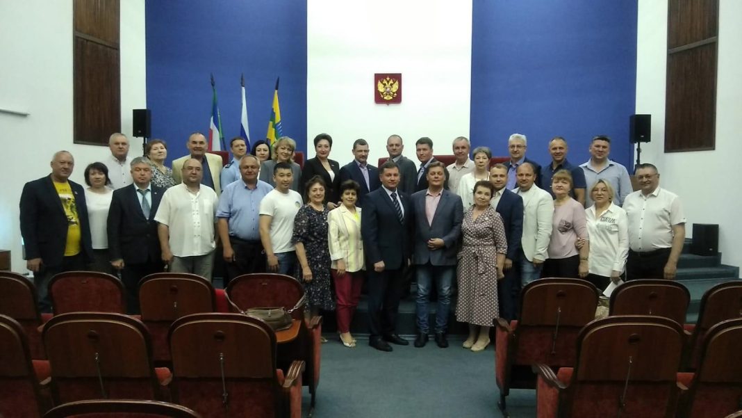 Фото со страницы администрации Саяногорска