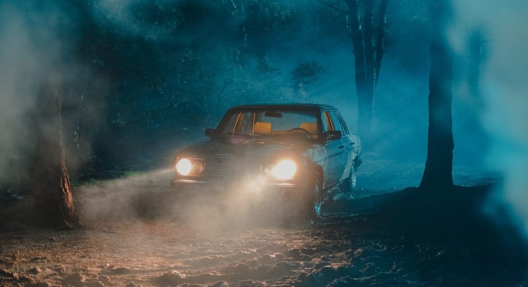 Автомобиль