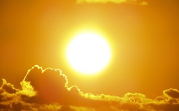Солнце, жара