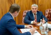 Встреча Акилина и Коновалова