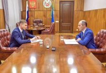 Валентин Коновалов и Манук Данданян