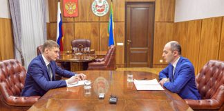 Валентин Коновалов и Манук Данданян