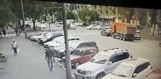 ДТП в Абакане. Кадр съемки камеры наблюдения