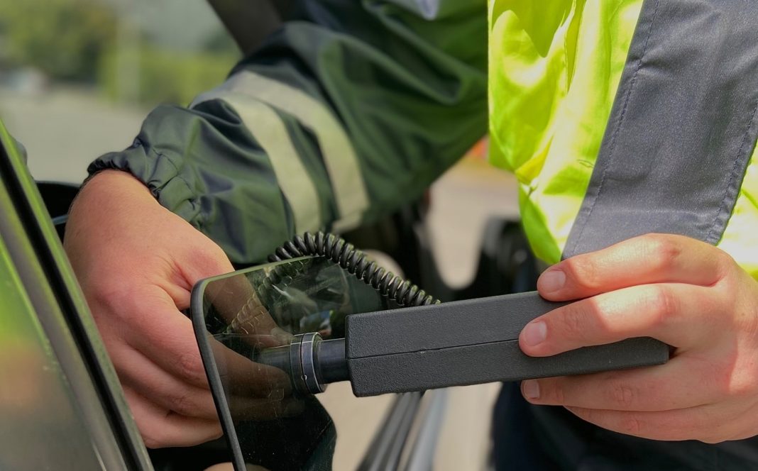 Фото ГИБДД Проверка тонировки