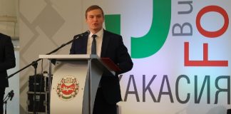 Валентин Коновалов