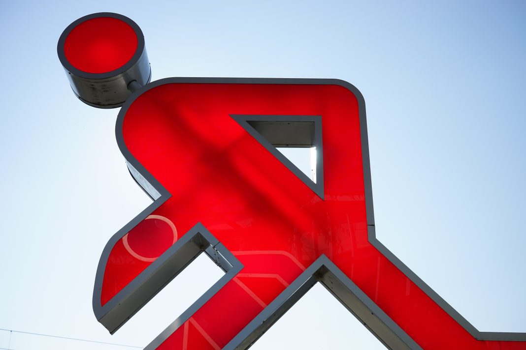 Красный бегун