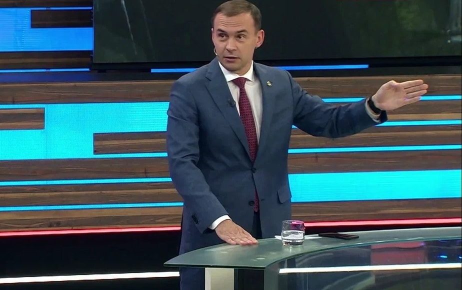 Юрий Афонин. Кадр съемки «Россия 1» Юрий Афонин. Кадр съемки «Россия 1»