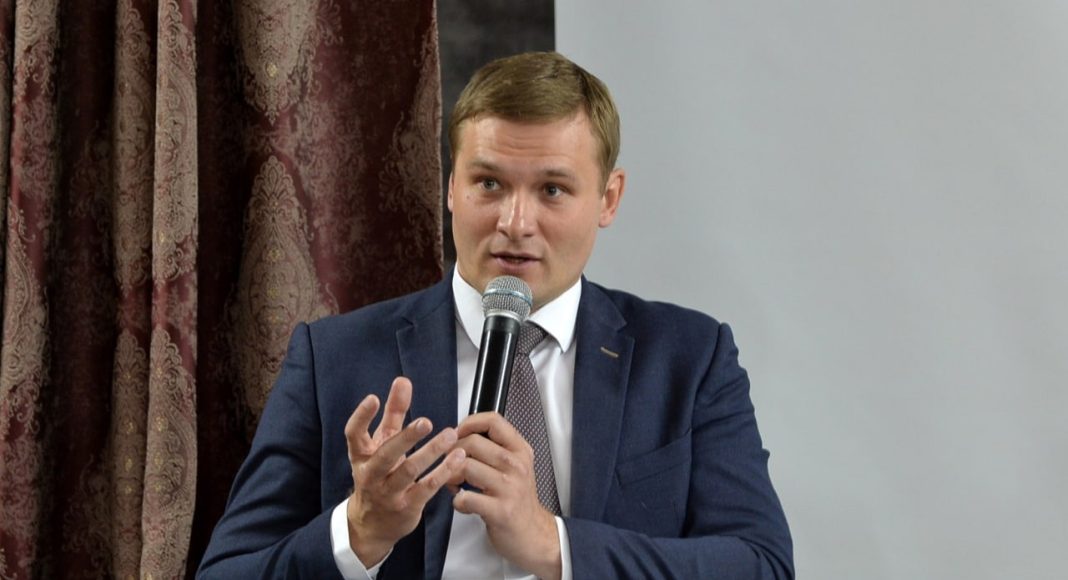 Валентин Коновалов