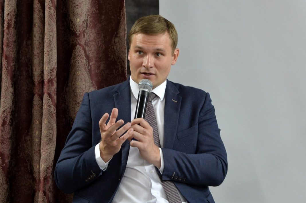 Валентин Коновалов