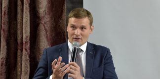 Валентин Коновалов