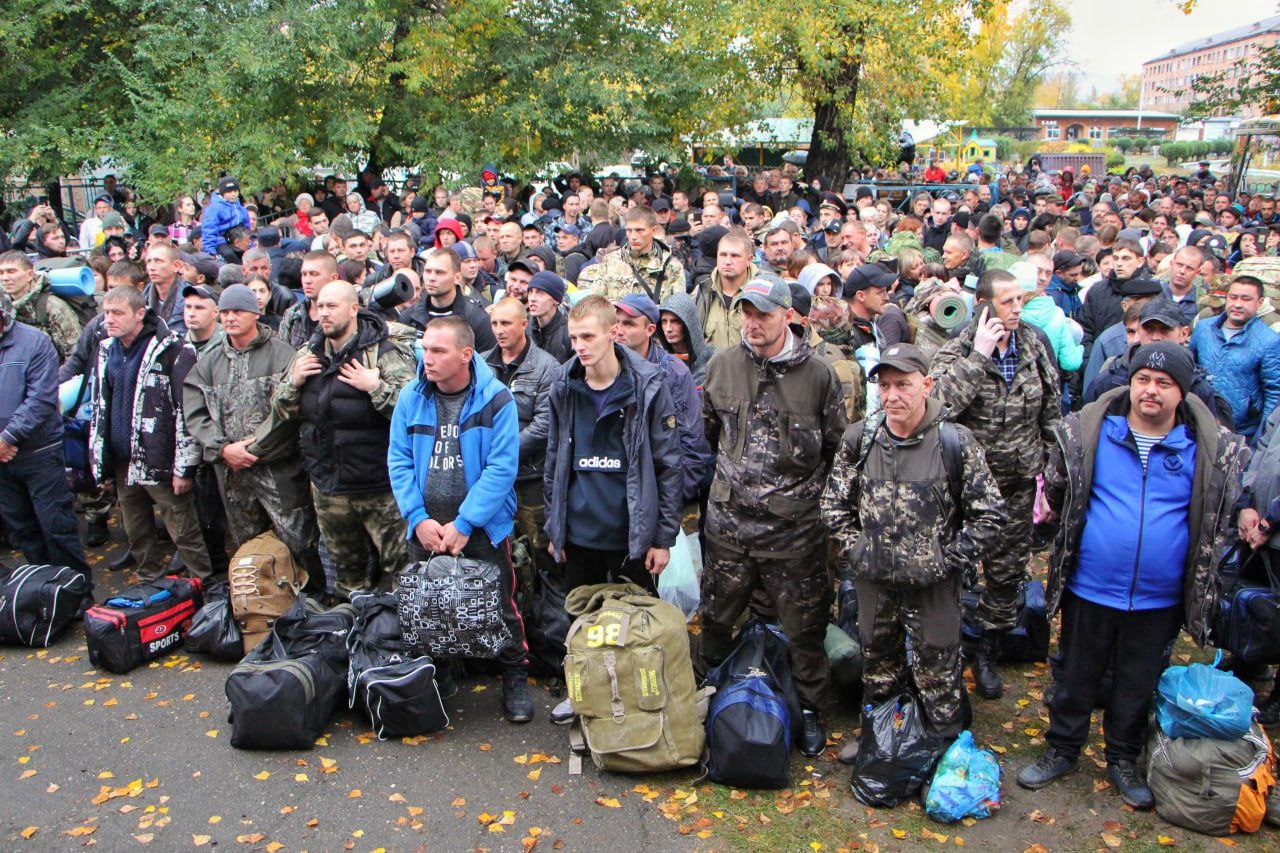 Мобилизованных домой сегодня. Мобилизация Красноярск. Группы мобилизации. Мобилизация в Красноярске 2022. Мобилизованные россияне.