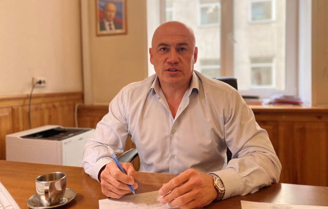 Денис Бразаускас. Фото pulse19.ru