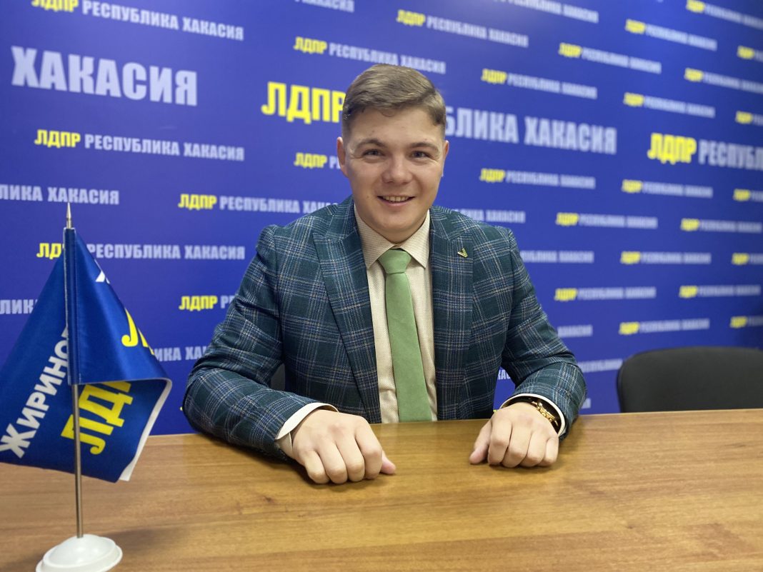 Руководитель хакасского ЛДПР Михаил Молчанов. Фото pulse19.ru