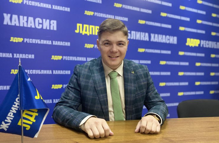 Съезд ЛДПР утвердил Михаила Молчанова кандидатом в Госдуму по Хакасии от партии Руководитель хакасского ЛДПР Михаил Молчанов. Фото pulse19.ru