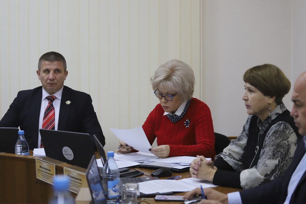 Фото пресс-службы Верховного Совета РХ