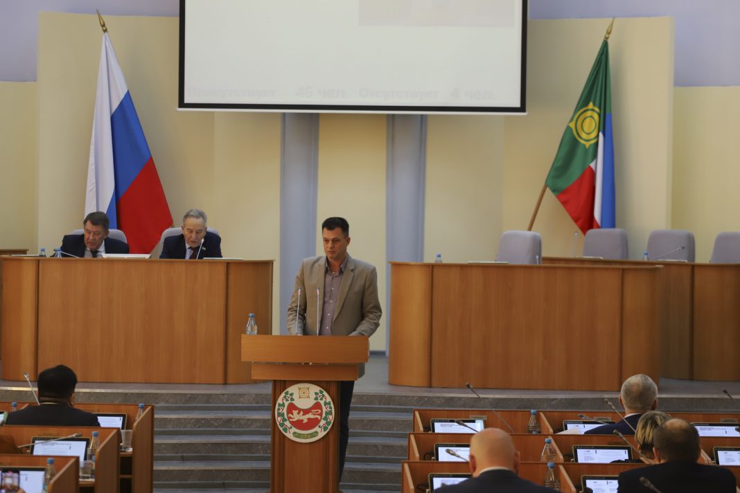 Фото пресс-службы Верховного Совета РХ