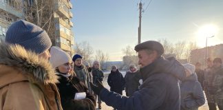 Собрание жильцов в Пригорске. Фото pulse19.ru