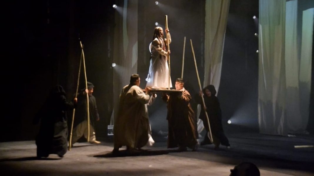 Фото: Хакасский национальный драматический театр имени А.М. Топанова