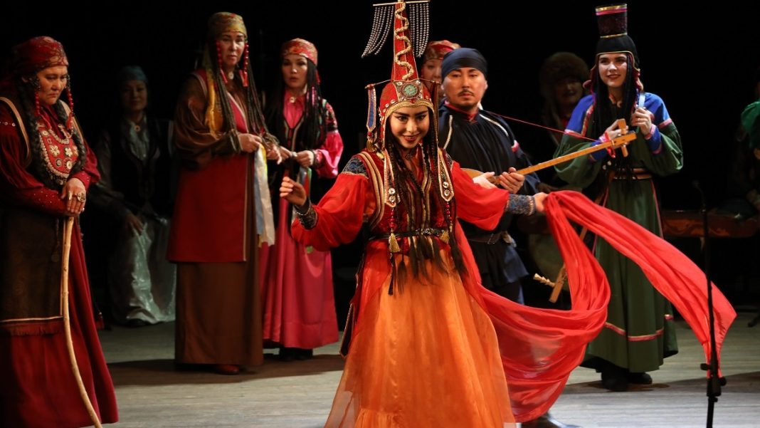 Фото: ГАУК РХ «Хакасский театр драмы и этнической музыки «Читiген»