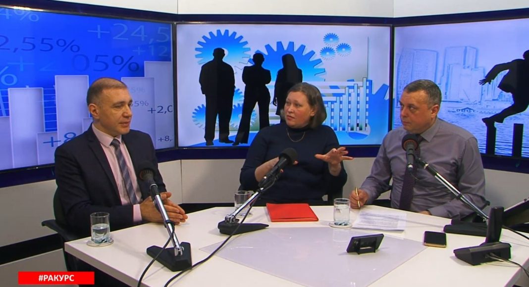 Денис Дворников, Татьяна Ковалева, Александр Мяхар. Программа «Ракурс» Денис Дворников, Татьяна Ковалева, Александр Мяхар. Программа «Ракурс»