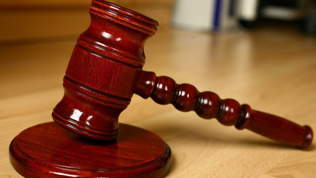 Изображение из фотобанка Закон