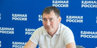 Максим Аткнин. Фото пресс-службы РО «Единая Россия» в РХ