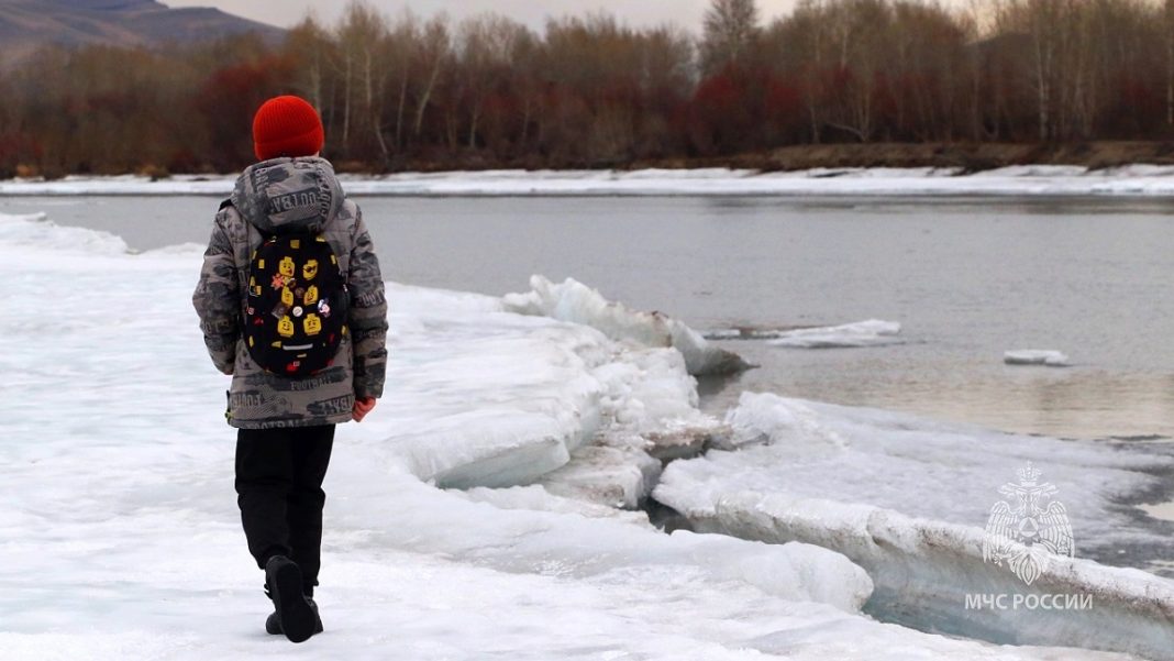 Фото пресс-службы МЧС Хакасии Фото пресс-службы МЧС Хакасии