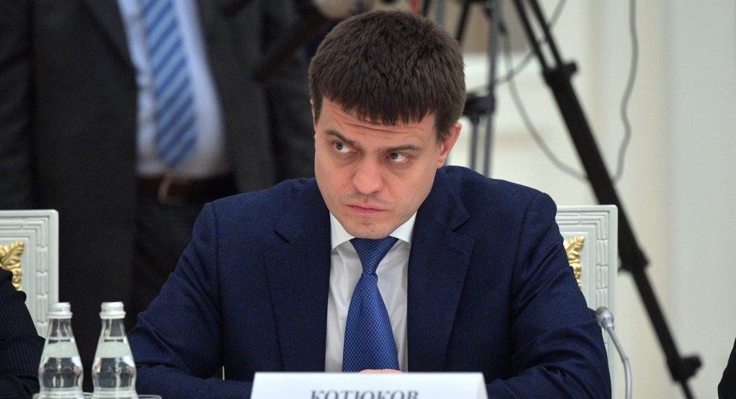 Михаил Котюков