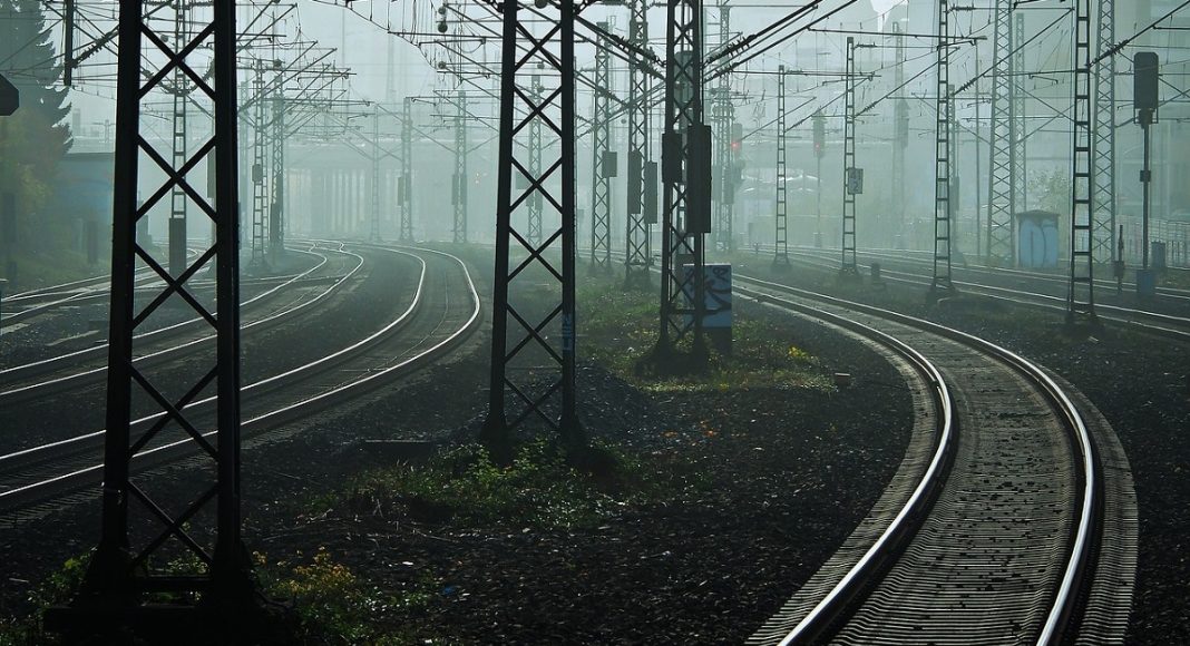 Изображение из фотобанка Железная дорога