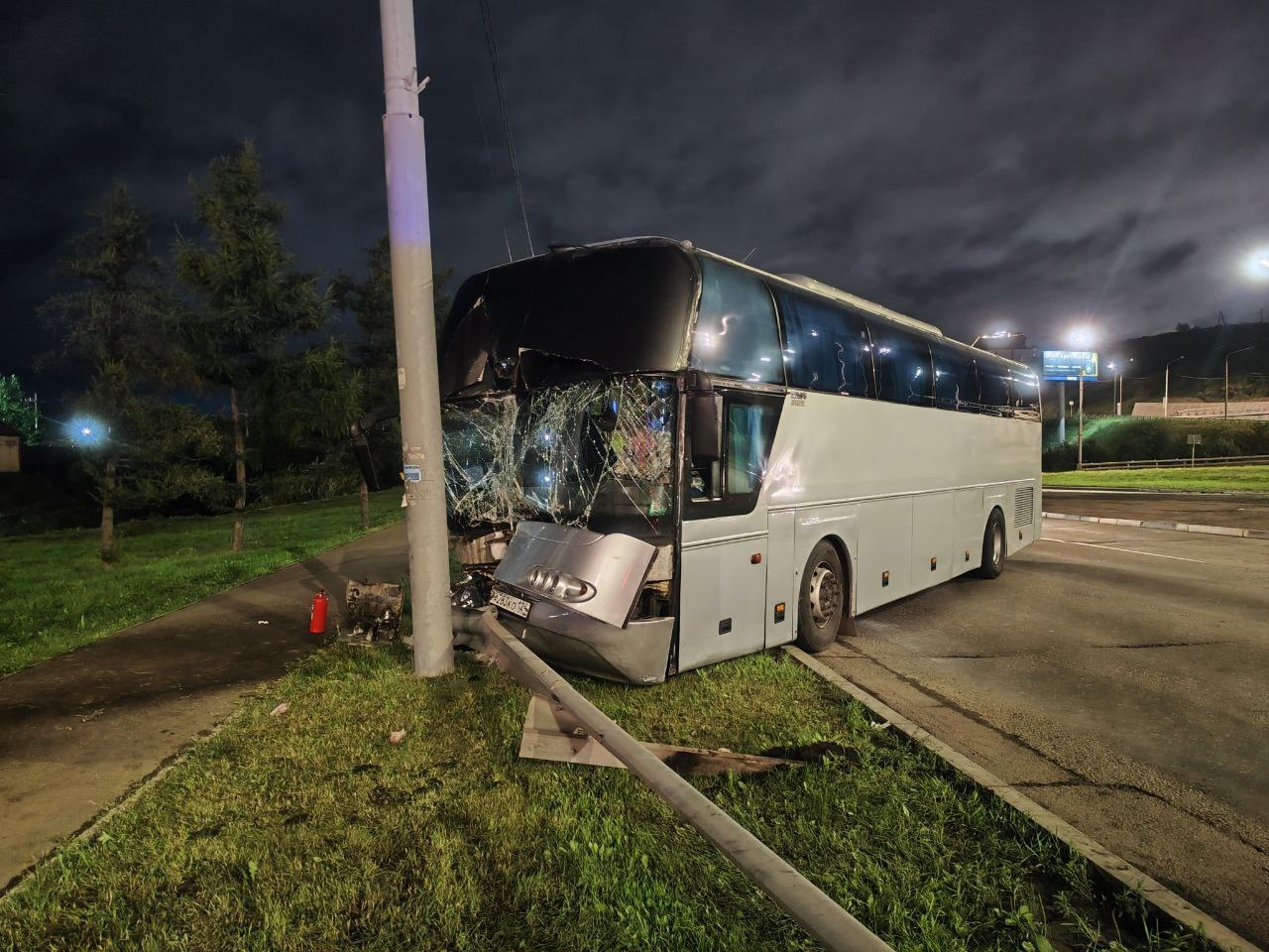 Рейсовый автобус Красноярск - Абакан попал в ДТП - Пульс Хакасии