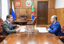 Валентин Коновалов и Манук Данданян