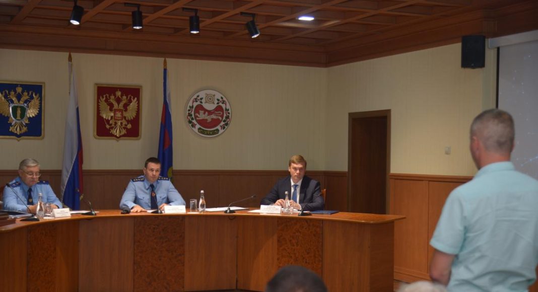 Фото предоставлено пресс-службой прокуратуры РХ Фото предоставлено пресс-службой прокуратуры РХ