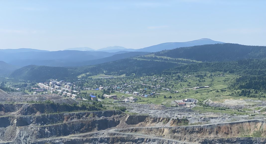 Вершина Тёи. Фото pulse19.ru