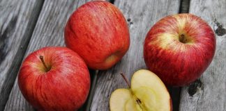 Яблоки