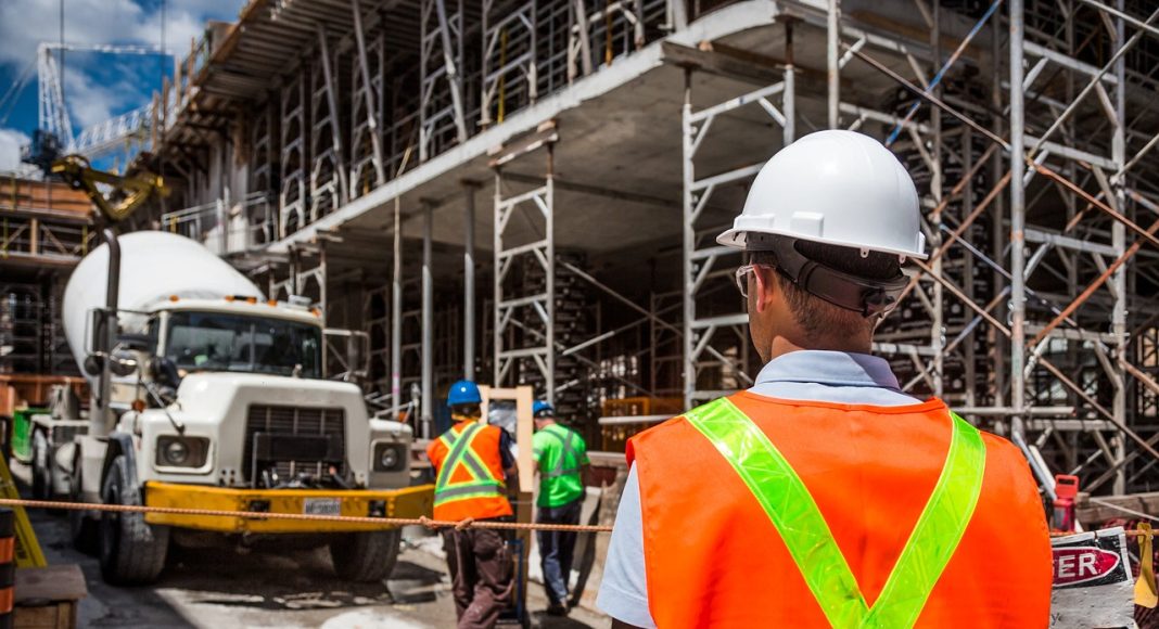 Строительство. Фото из фотобанка Строительство. Фото из фотобанка