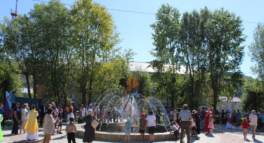 Вершина Теи