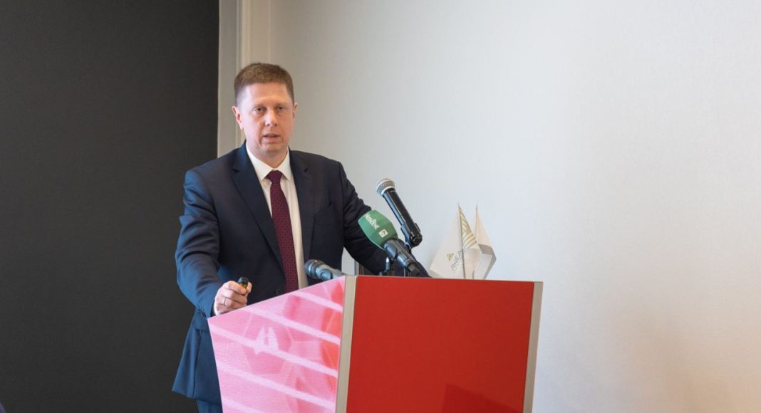 Председатель федерального Фонда ОМС Илья Баланин