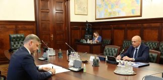 Встреча Сергея Сокола с представителем РЖД Олегом Белозеровым