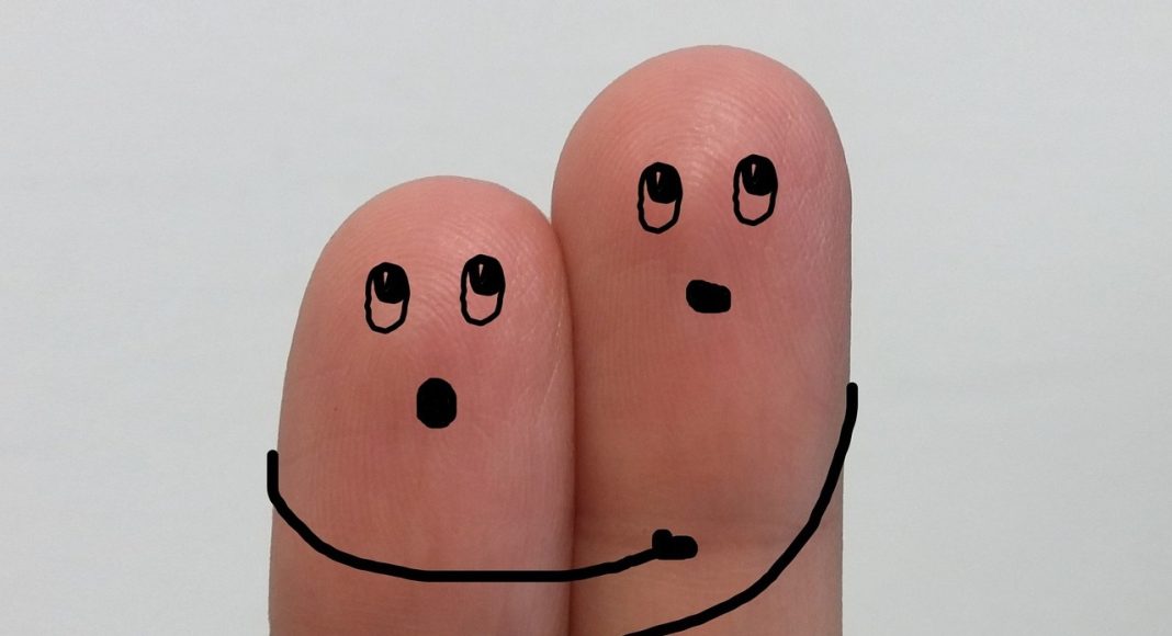 Изображение из фотобанка Обнимания. Дружба.